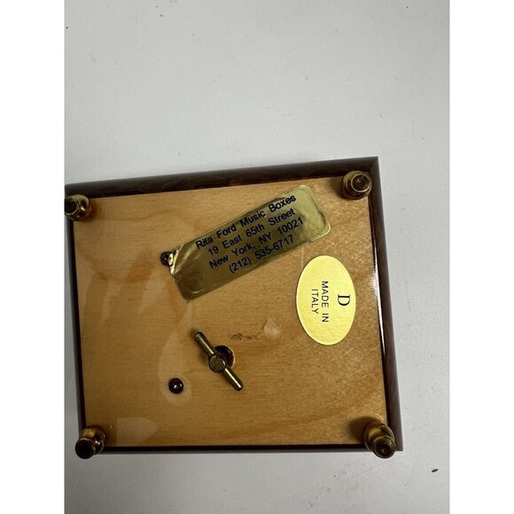 Rita Ford Music Boxes Angel - Swiss Reuge Movement Italy Made Wood Music Box - Picture 4 of 9